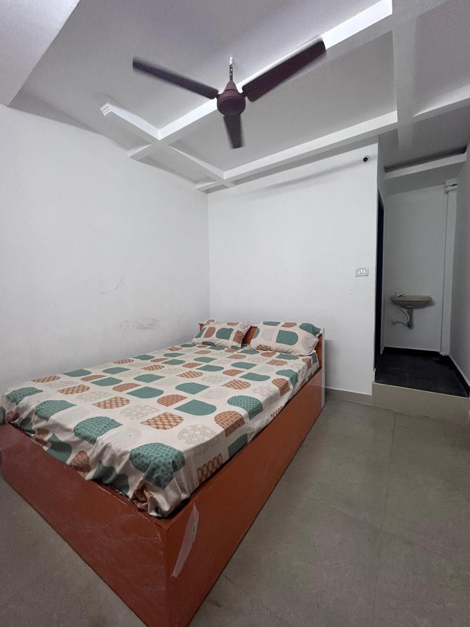 Gsd Inn Guest House Пондичерри Экстерьер фото