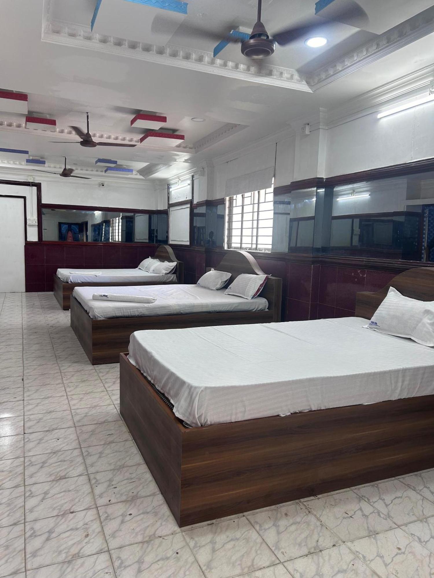 Gsd Inn Guest House Пондичерри Экстерьер фото